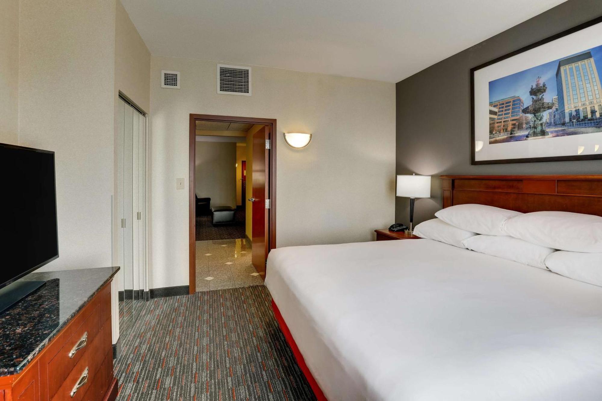 Drury Inn & Suites Montgomery Exteriör bild